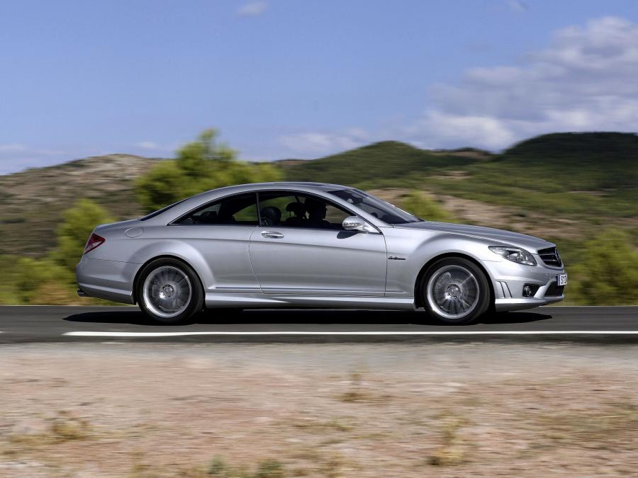  Mercedes-Benz CL63 AMG 2007 года  (фото 18 из 28)